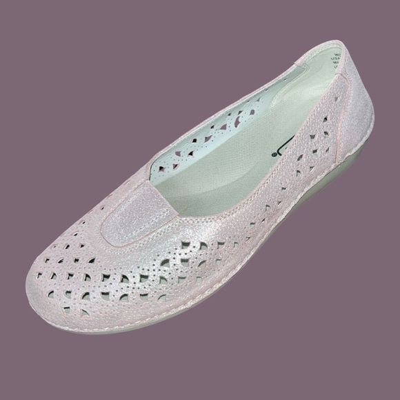 NWOB Propet Cabrini Slip-On Blush Leather Slip On Shoe Size 11 - Picture 1 of 6